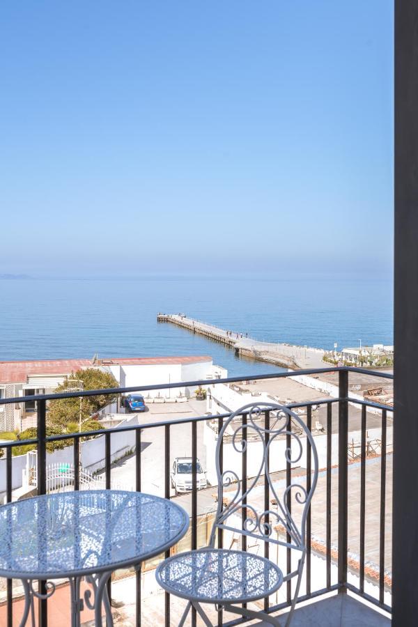 Naro Suites And Rooms Bacoli Exterior foto